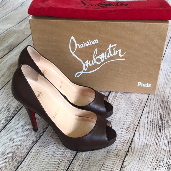 Christian Louboutin Shoes - Christian Louboutin Very Prive 110 Peep Toe Heels